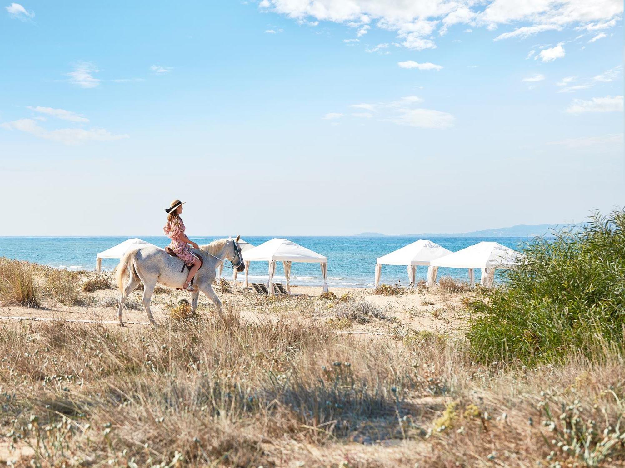 Mandola Rosa At Riviera Olympia, A Grecotel Resort To Live 루트라 킬리니스 외부 사진
